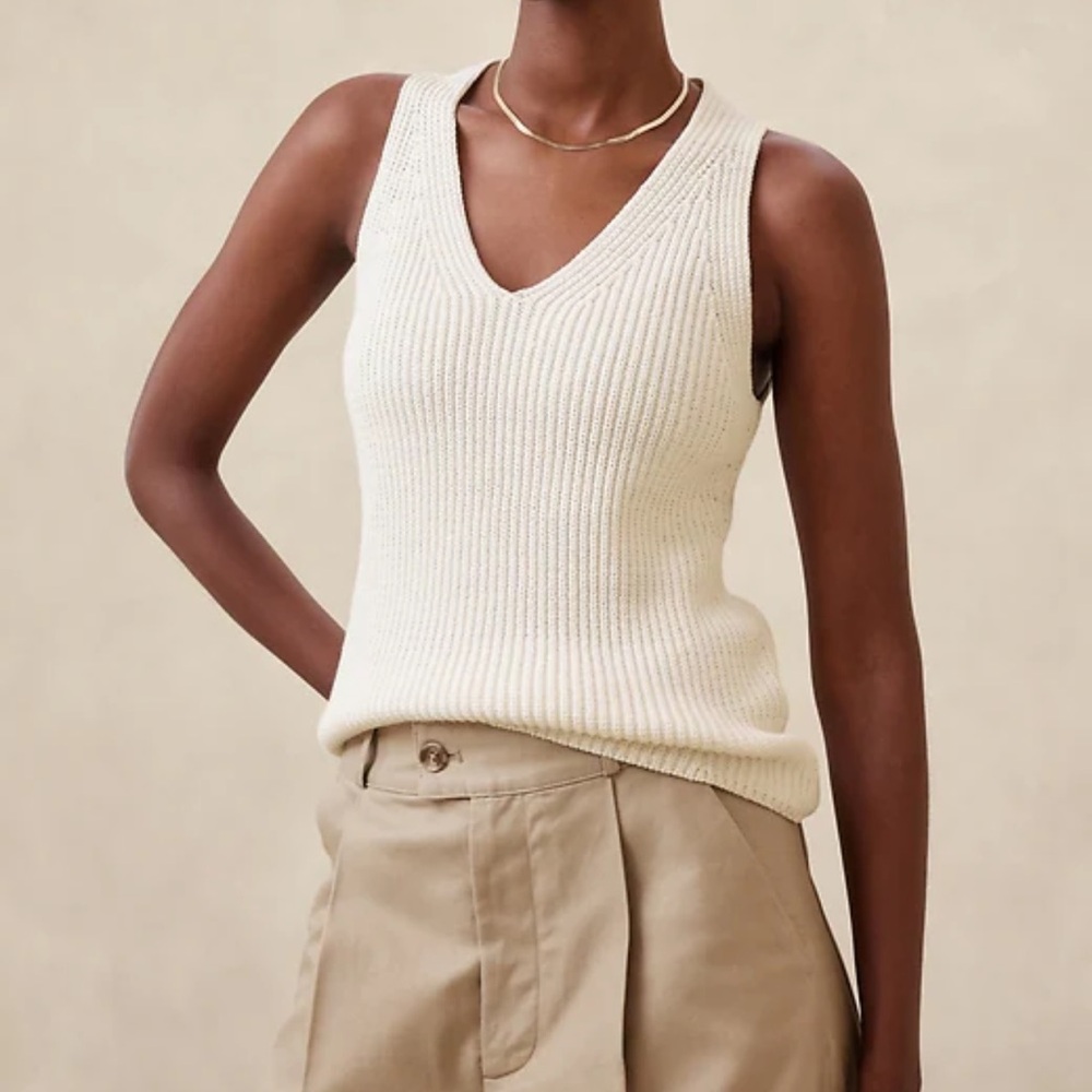 Banana Republic Knited Tank NWT